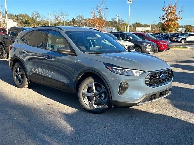 new 2025 Ford Escape car, priced at $30,462