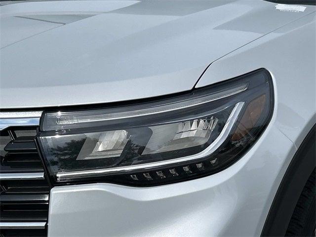 new 2025 Ford Explorer car, priced at $39,972