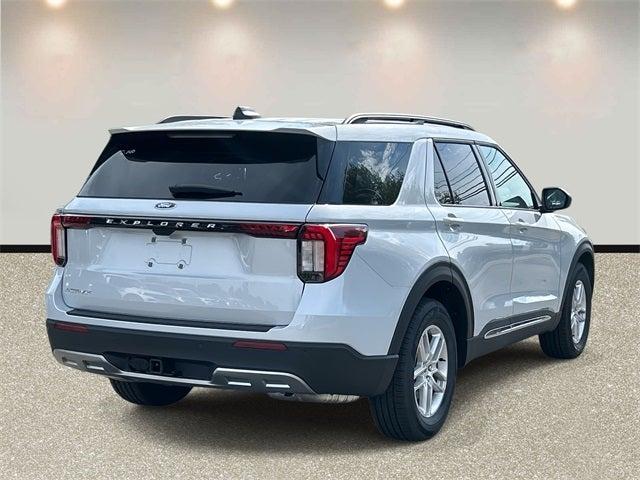 new 2025 Ford Explorer car, priced at $39,972