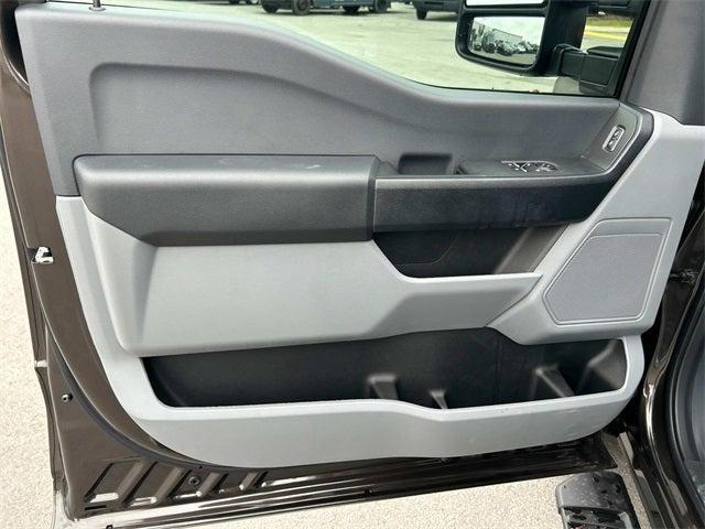 new 2024 Ford F-350 car, priced at $48,338