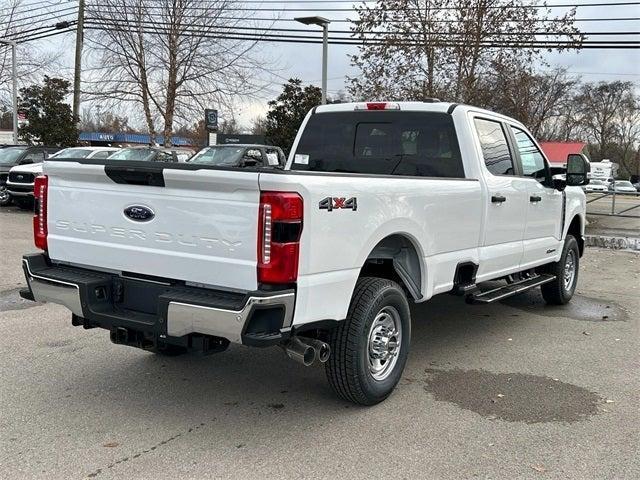 new 2024 Ford F-350 car, priced at $61,172