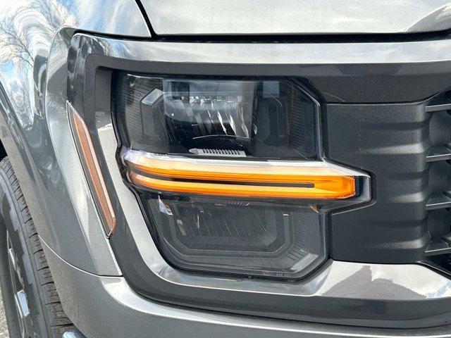 new 2025 Ford F-150 car, priced at $40,874