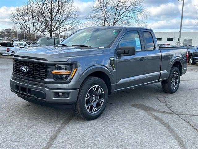 new 2025 Ford F-150 car, priced at $46,290