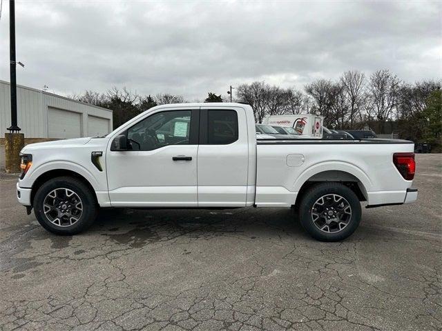 new 2024 Ford F-150 car, priced at $42,465