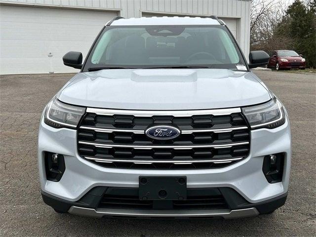 new 2025 Ford Explorer car, priced at $40,621