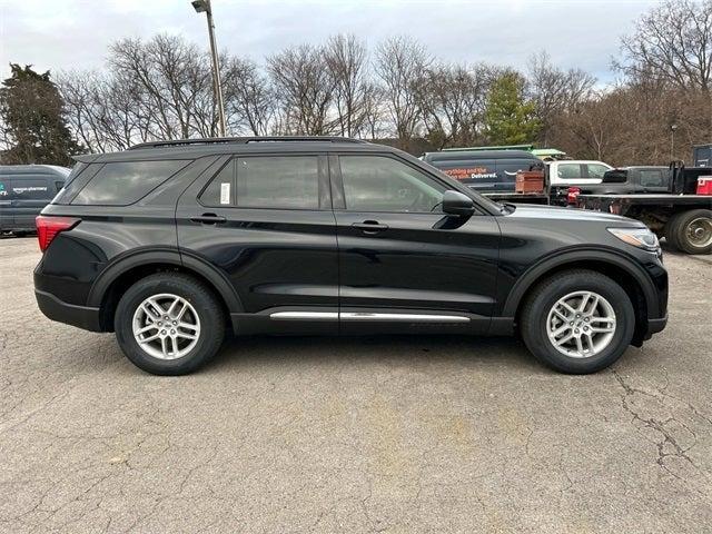 new 2025 Ford Explorer car, priced at $40,621