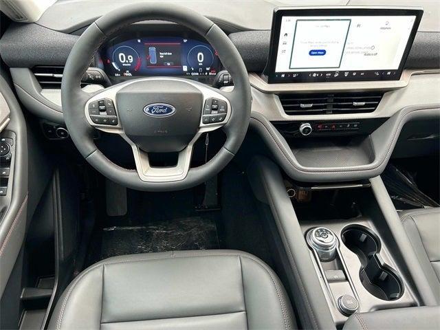 new 2025 Ford Explorer car, priced at $40,621