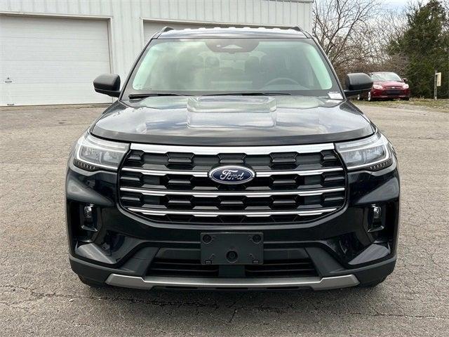 new 2025 Ford Explorer car, priced at $40,621