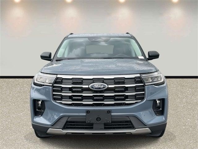 new 2025 Ford Explorer car, priced at $40,572