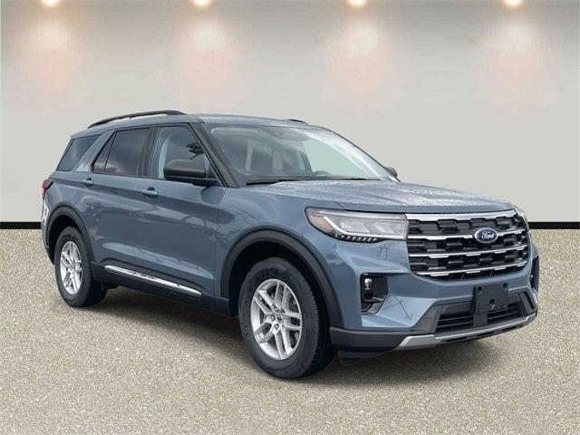 new 2025 Ford Explorer car, priced at $40,572