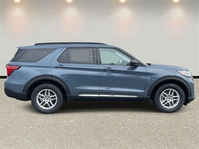 new 2025 Ford Explorer car, priced at $40,572