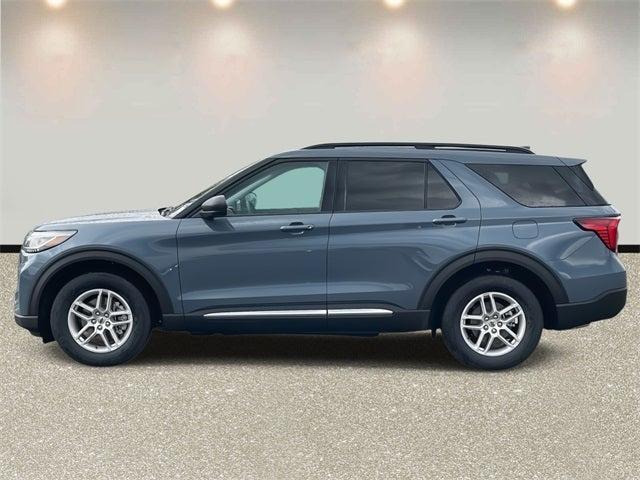 new 2025 Ford Explorer car, priced at $40,572