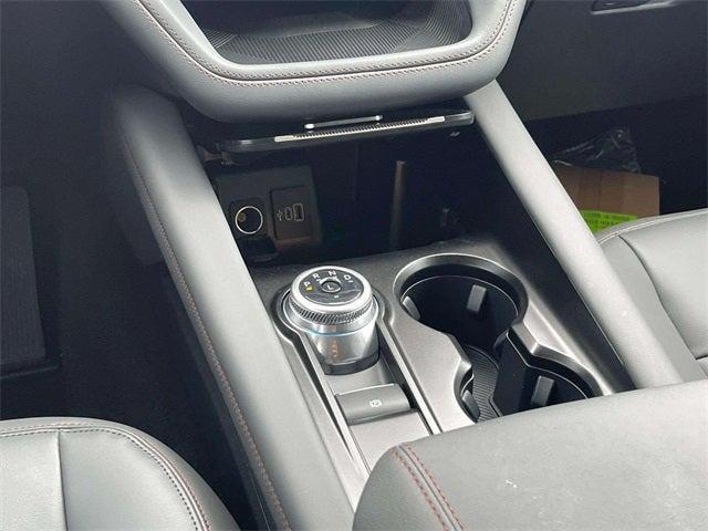 new 2025 Ford Explorer car, priced at $40,572