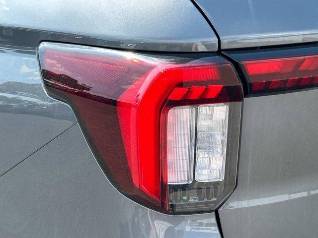 new 2025 Ford Explorer car, priced at $45,996