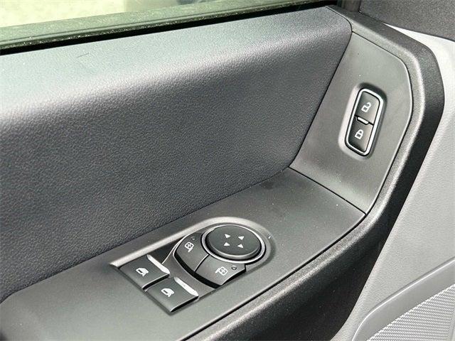 new 2025 Ford F-250 car, priced at $42,614