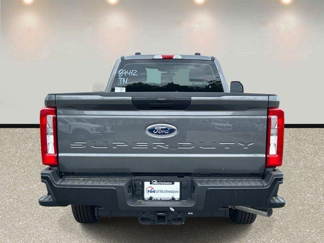 new 2025 Ford F-250 car, priced at $42,614