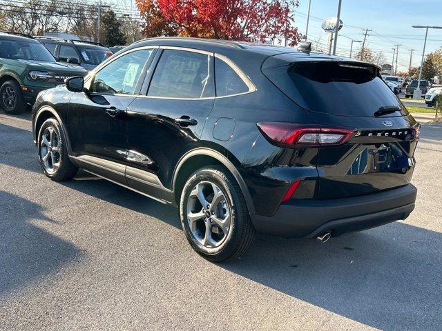 new 2025 Ford Escape car, priced at $29,301