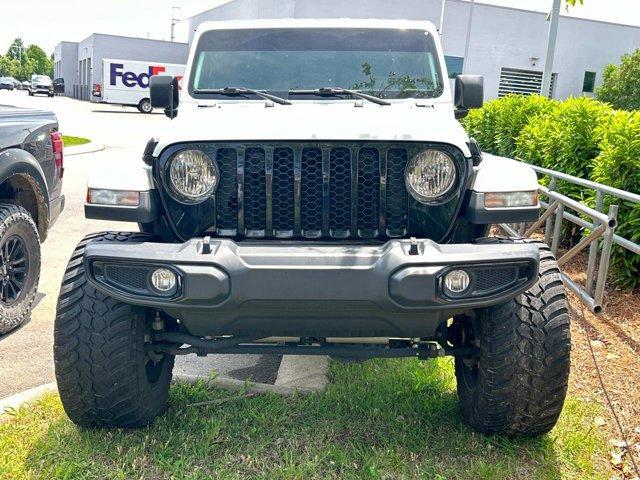 used 2021 Jeep Gladiator car, priced at $32,384