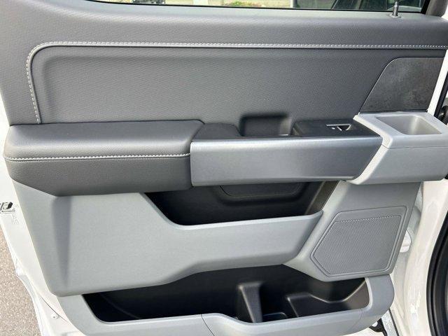 new 2024 Ford F-150 car, priced at $52,452