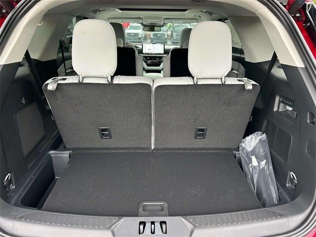 new 2025 Ford Explorer car, priced at $55,695