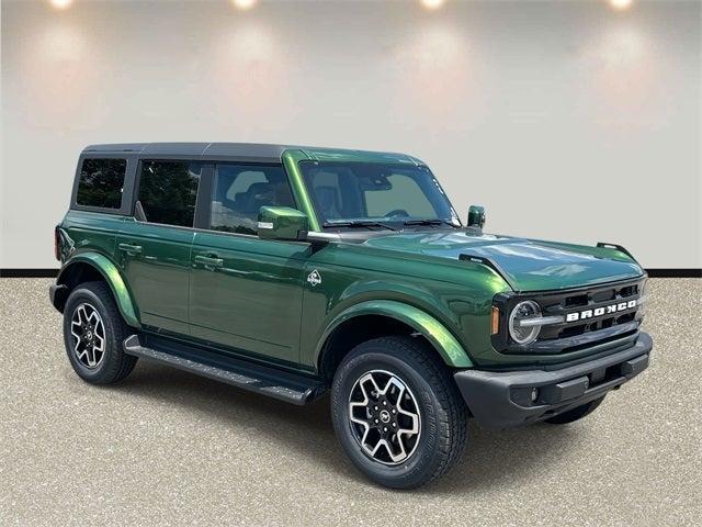 new 2025 Ford Bronco car, priced at $53,542