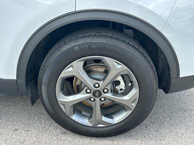 new 2025 Ford Escape car, priced at $31,074