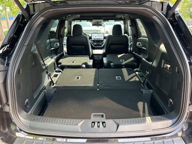 new 2025 Ford Explorer car, priced at $53,357