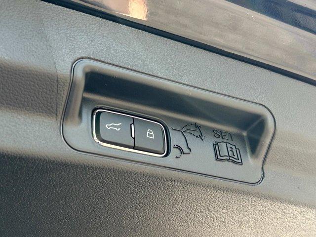 new 2025 Ford Explorer car, priced at $53,357