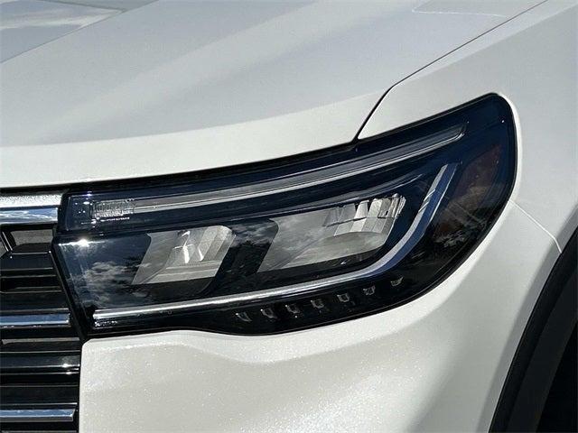 new 2025 Ford Explorer car, priced at $40,700