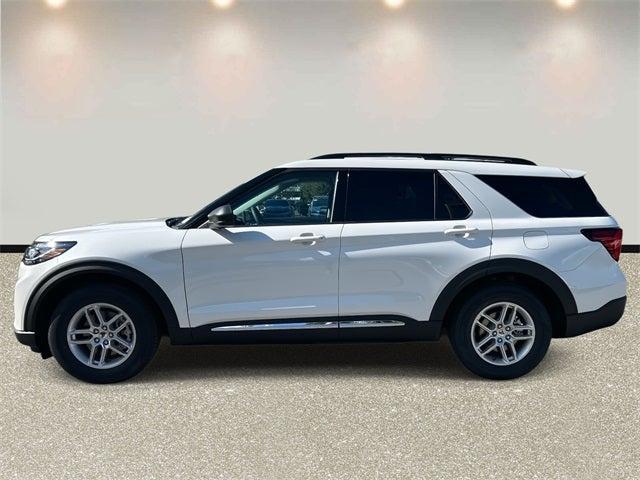 new 2025 Ford Explorer car, priced at $40,700
