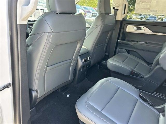 new 2025 Ford Explorer car, priced at $40,700
