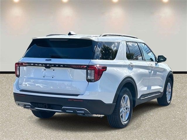 new 2025 Ford Explorer car, priced at $40,700