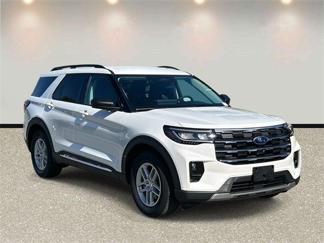 new 2025 Ford Explorer car, priced at $40,700