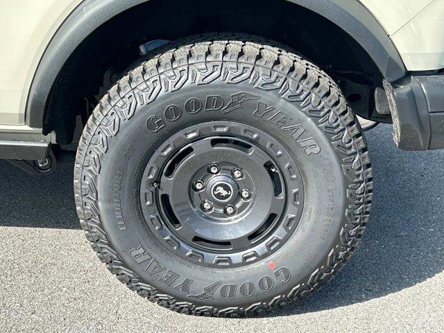 new 2025 Ford Bronco car, priced at $60,994