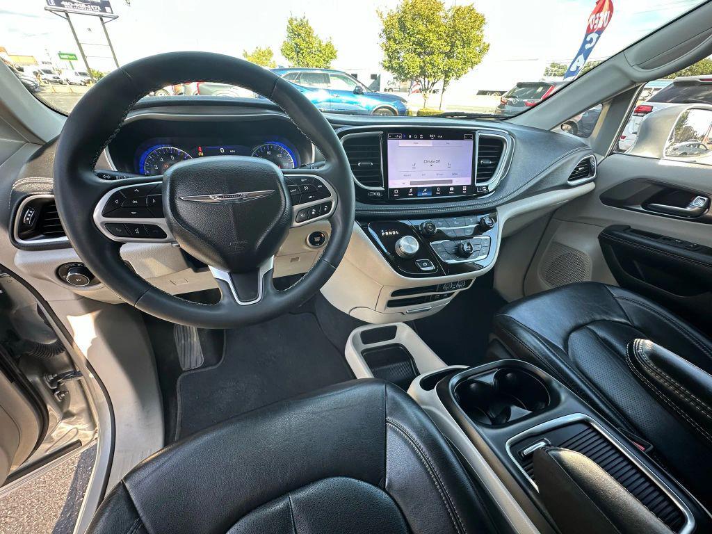 used 2022 Chrysler Pacifica car, priced at $22,990
