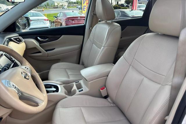 used 2015 Nissan Rogue car, priced at $12,990