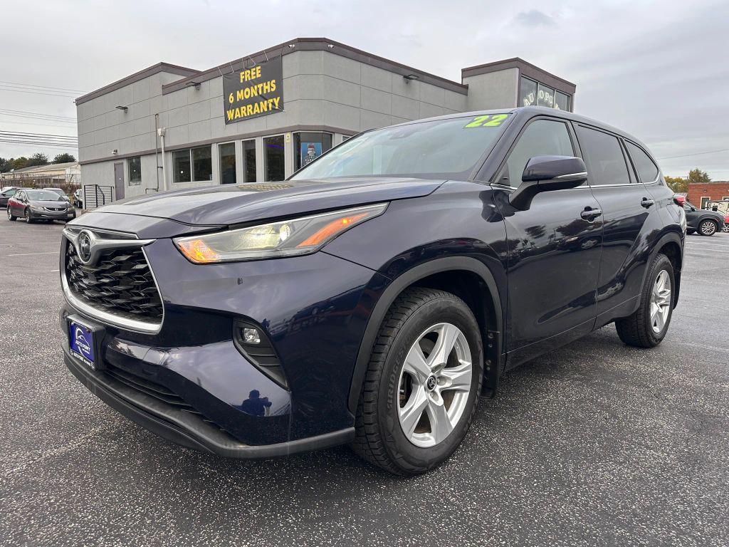used 2022 Toyota Highlander car, priced at $30,990