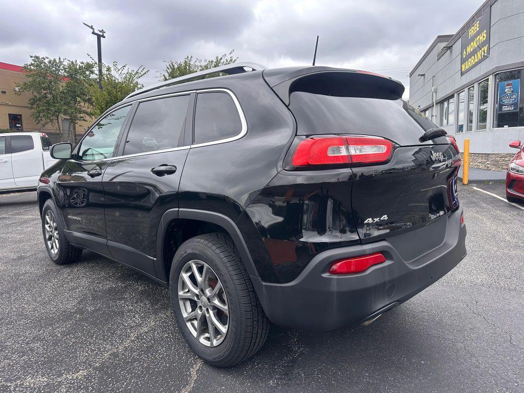 used 2018 Jeep Cherokee car, priced at $12,990
