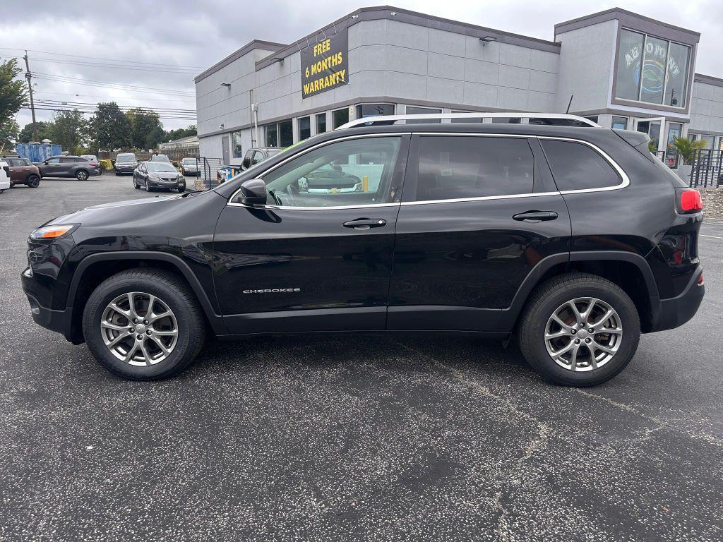 used 2018 Jeep Cherokee car, priced at $12,990