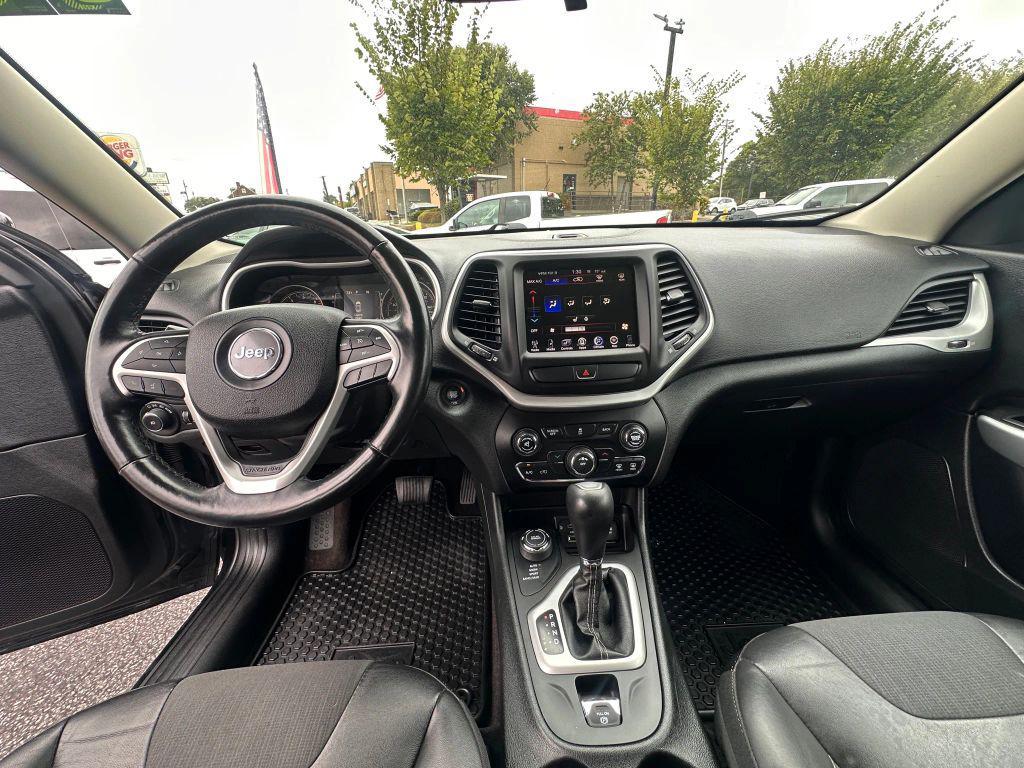 used 2018 Jeep Cherokee car, priced at $12,990