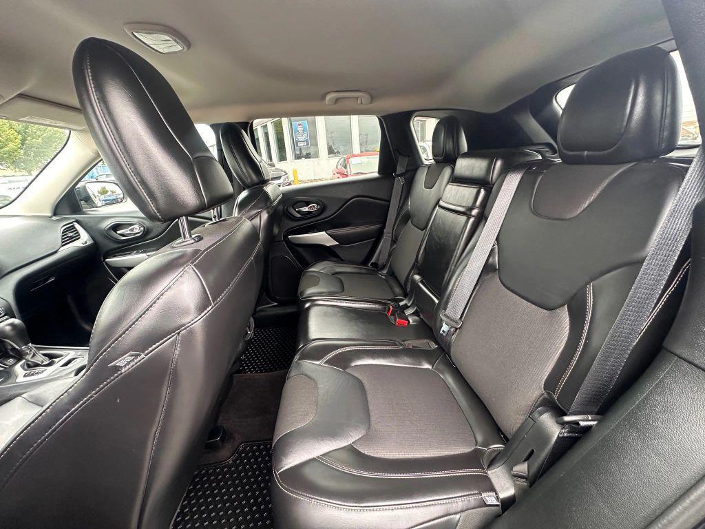 used 2018 Jeep Cherokee car, priced at $12,990