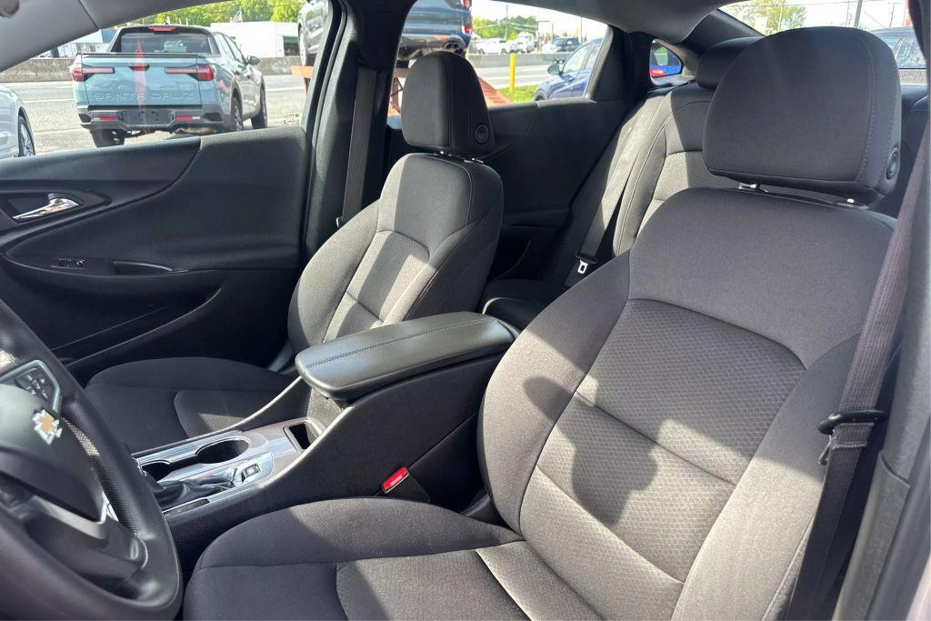 used 2022 Chevrolet Malibu car, priced at $18,990