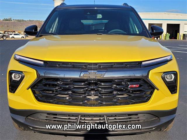 new 2025 Chevrolet TrailBlazer car, priced at $32,400