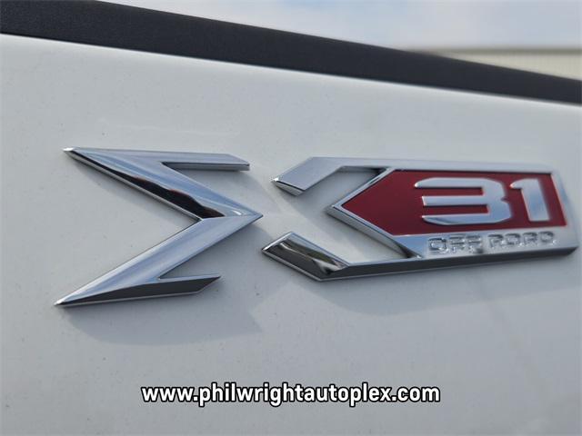 new 2025 GMC Sierra 2500 car, priced at $68,152