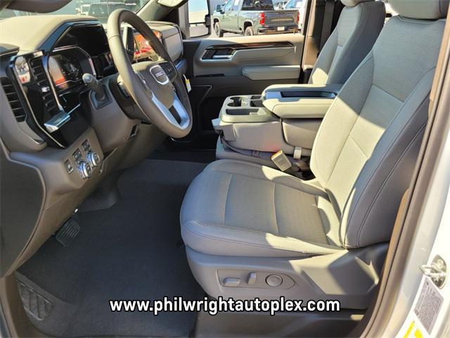 new 2025 GMC Sierra 2500 car, priced at $75,360