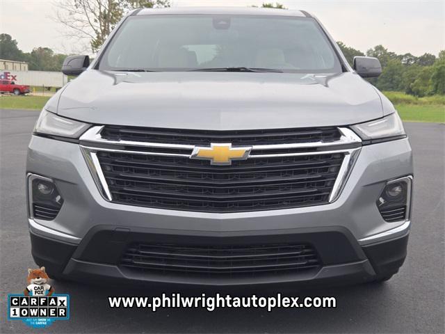 used 2023 Chevrolet Traverse car, priced at $28,298