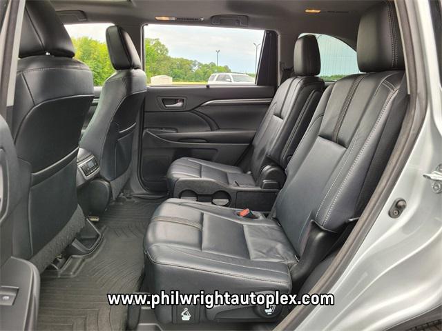 used 2017 Toyota Highlander car, priced at $23,659