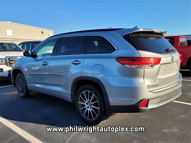 used 2017 Toyota Highlander car, priced at $21,995