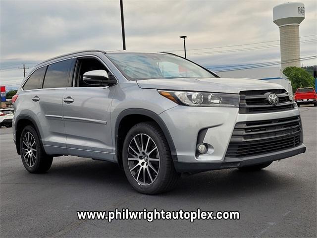 used 2017 Toyota Highlander car, priced at $23,659