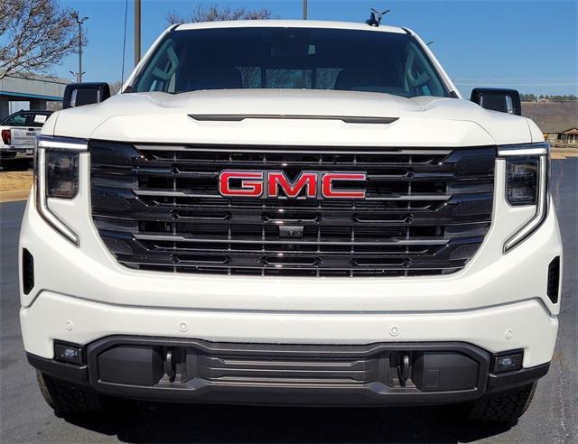 new 2025 GMC Sierra 1500 car, priced at $62,305